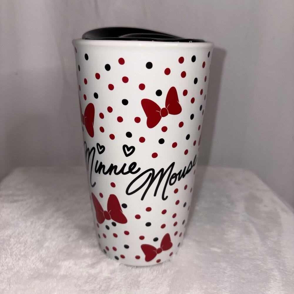 Disney Parks Minnie Mouse Ceramic Coffee/Tea Cup Tumbler with Black Ceramic Lid